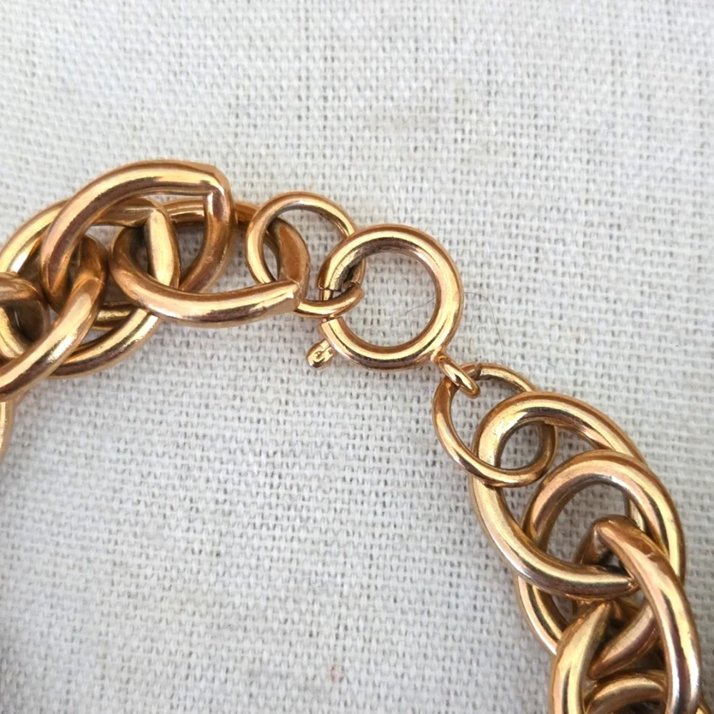 Heavy Solid Gold Tone Chain Link Necklace - Picture 3 of 5